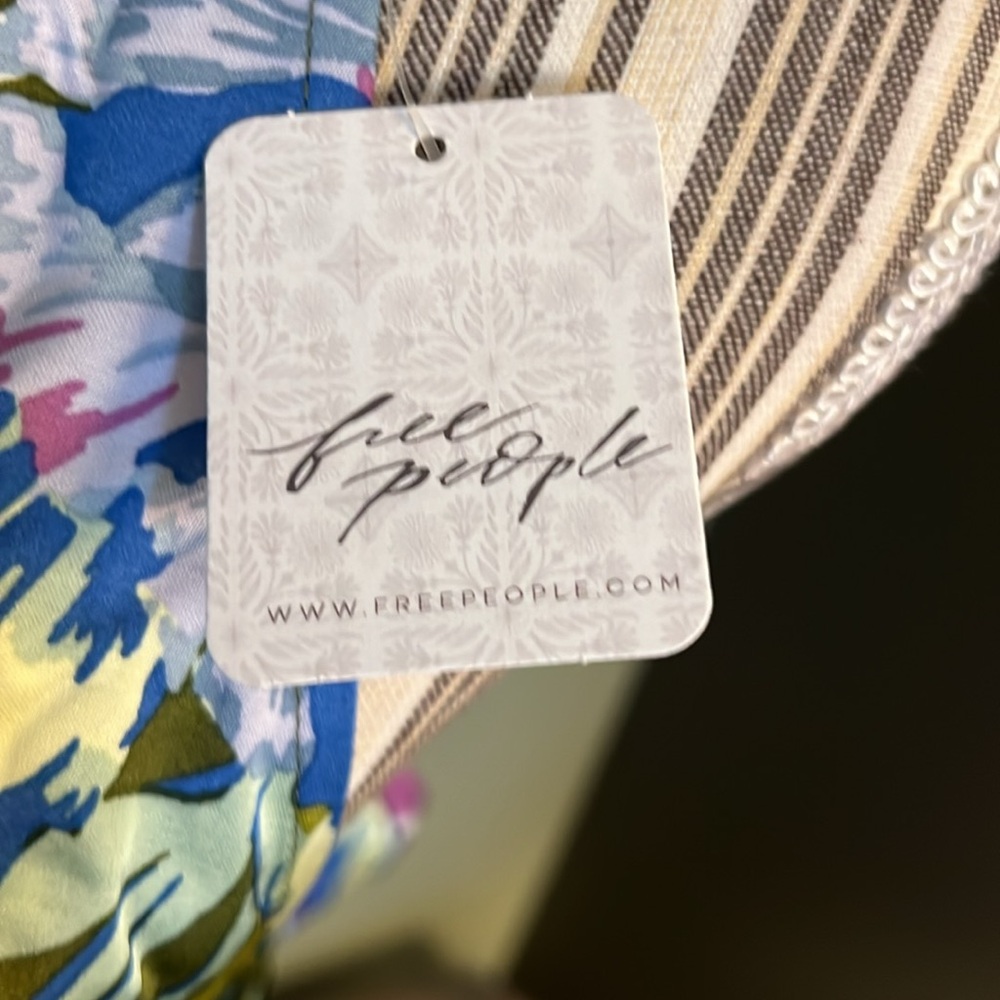 1 hour sale. Free People, Seraphina Halter Top - Picture 6 of 8